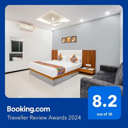 Fabhotel Magnus Сурат Екстер'єр фото